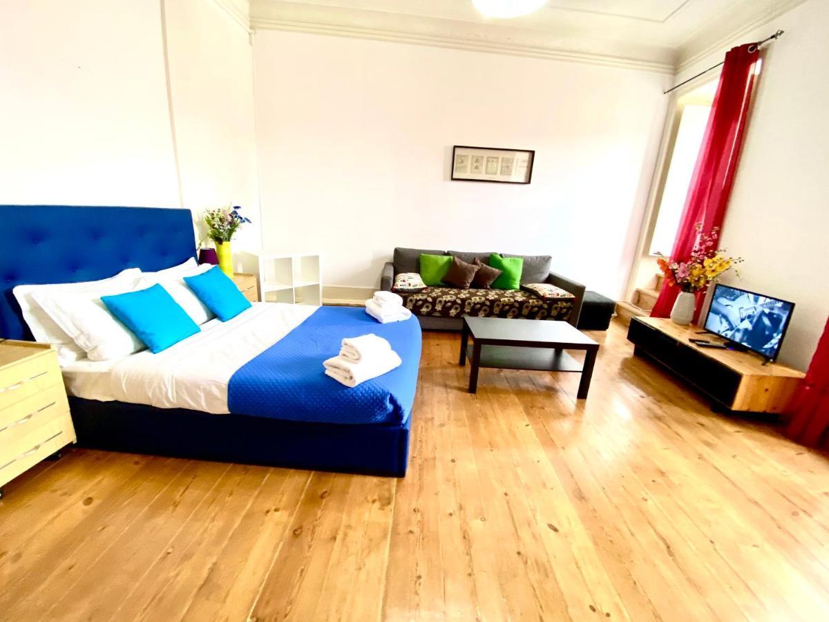 Classic Chiado 1 - Central Guest House Room With Shared Bathroom Lissabon Exterior foto